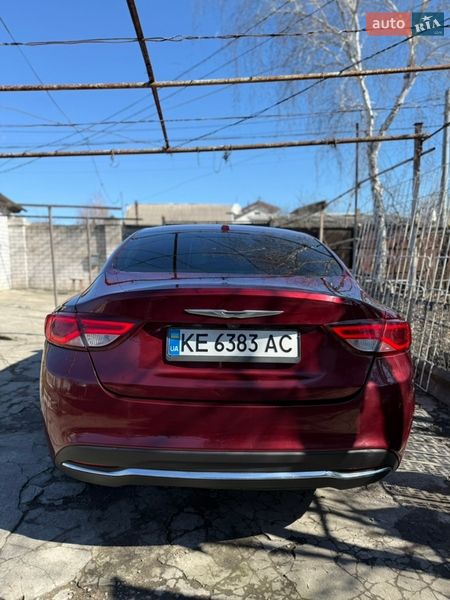 Седан Chrysler 200 2015 в Днепре