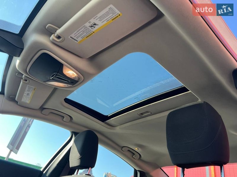 Седан Chrysler 200 2014 в Киеве