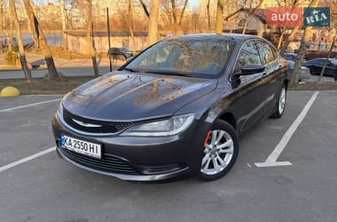 Седан Chrysler 200 2016 в Киеве