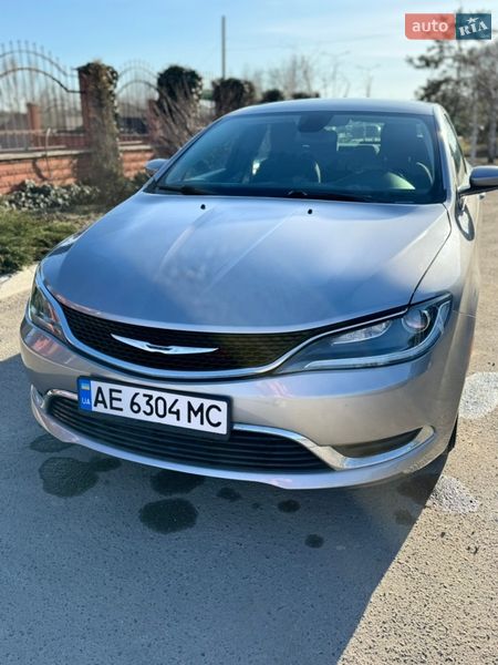 Седан Chrysler 200 2014 в Каменском