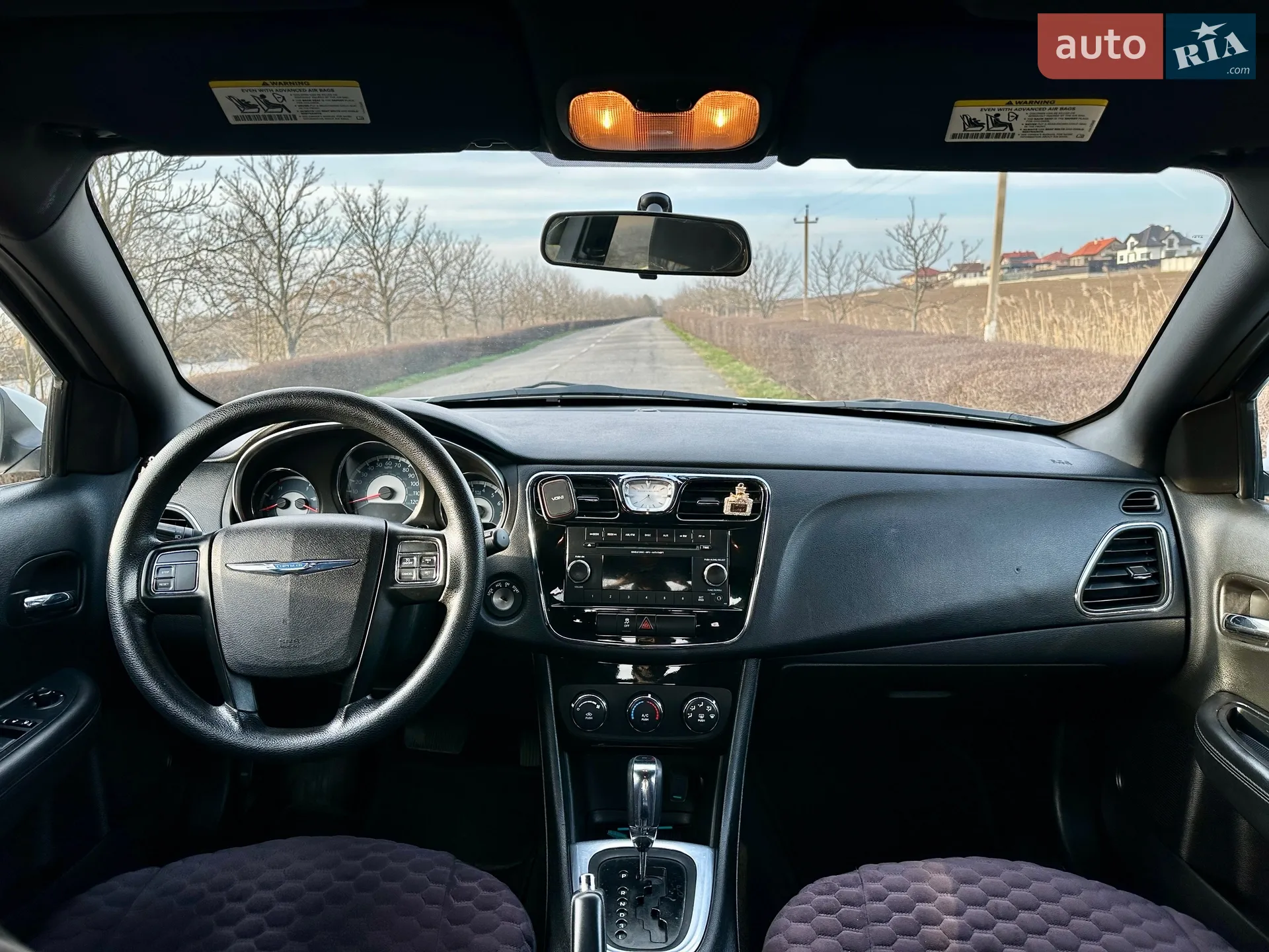 2014 Chrysler 200 - мініатюра 8
