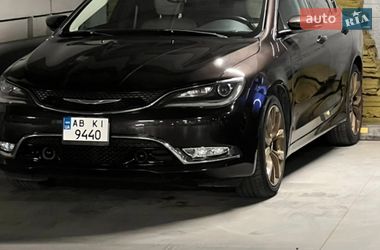Седан Chrysler 200 2014 в Виннице