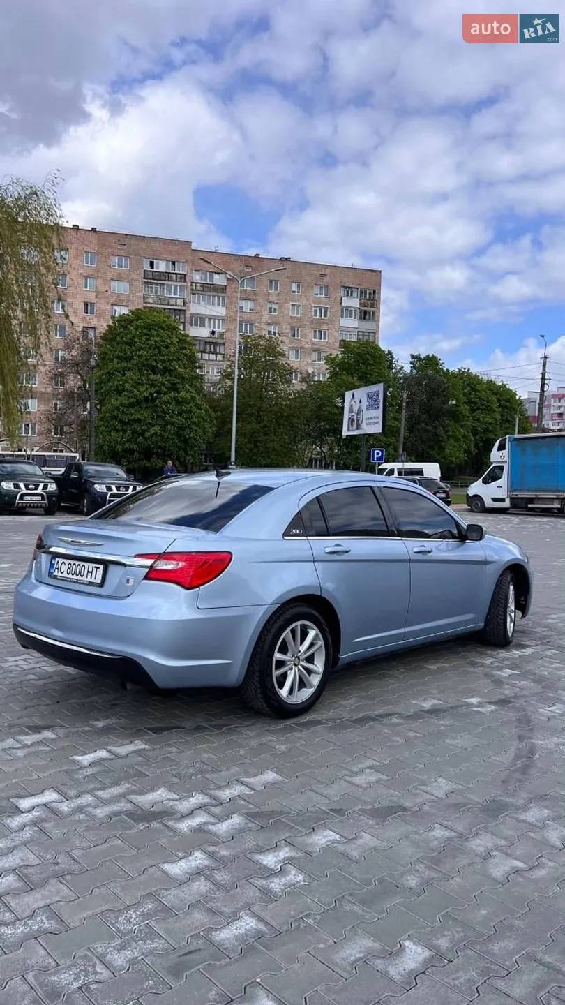 2014 Chrysler 200 - мініатюра 21