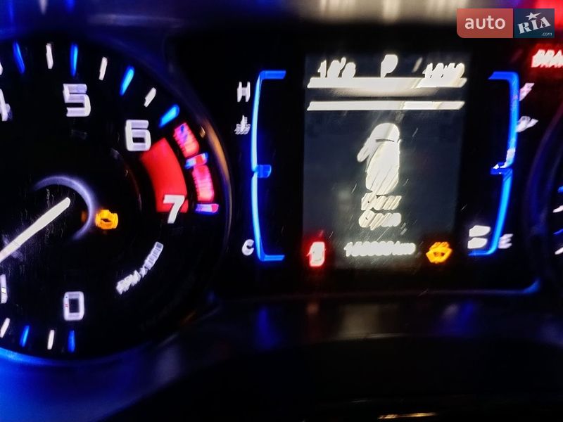 Седан Chrysler 200 2015 в Ивано-Франковске фото 11 Седан Chrysler 200 2015 в Ивано-Франковске