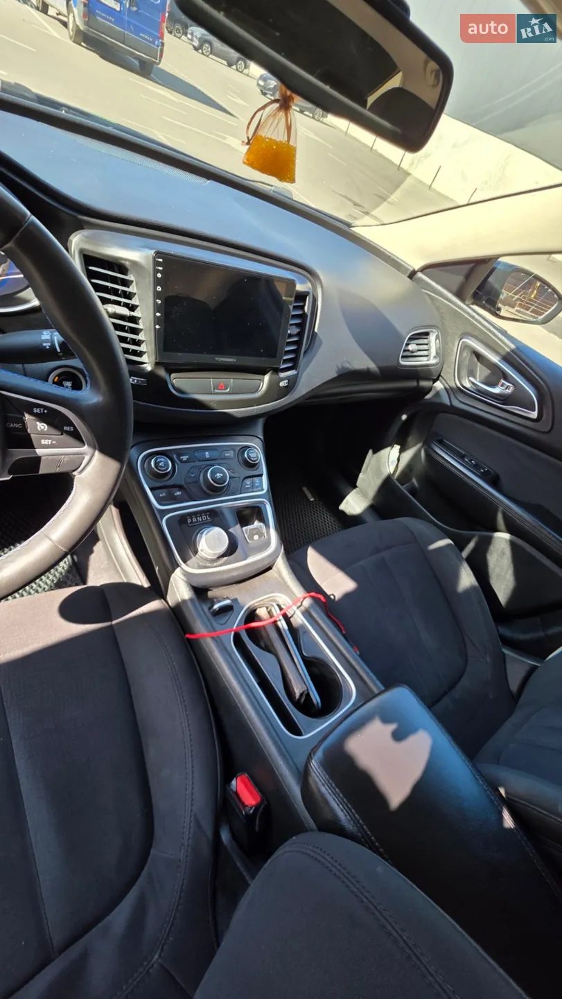 2014 Chrysler 200 - мініатюра 14