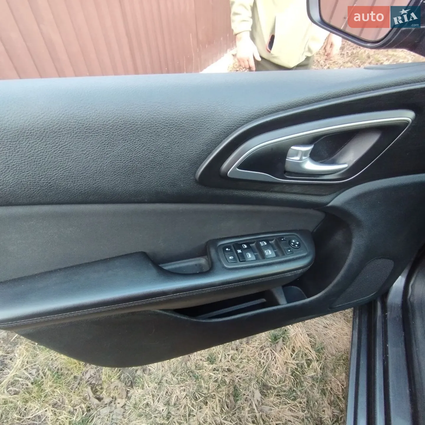 2014 Chrysler 200 - мініатюра 26