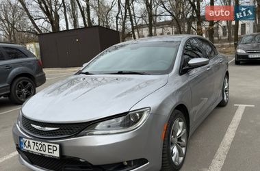 Седан Chrysler 200 2016 в Киеве