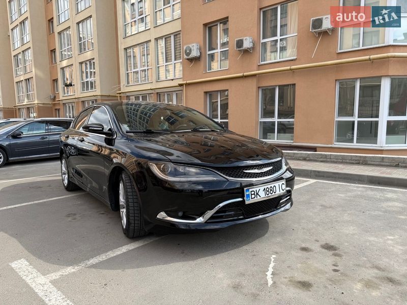 Седан Chrysler 200 2014 в Киеве фото 31 Седан Chrysler 200 2014 в Киеве