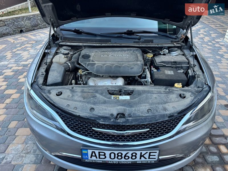 Седан Chrysler 200 2016 в Киеве фото 31 Седан Chrysler 200 2016 в Киеве