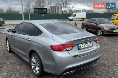 Седан Chrysler 200 2016 в Києві
