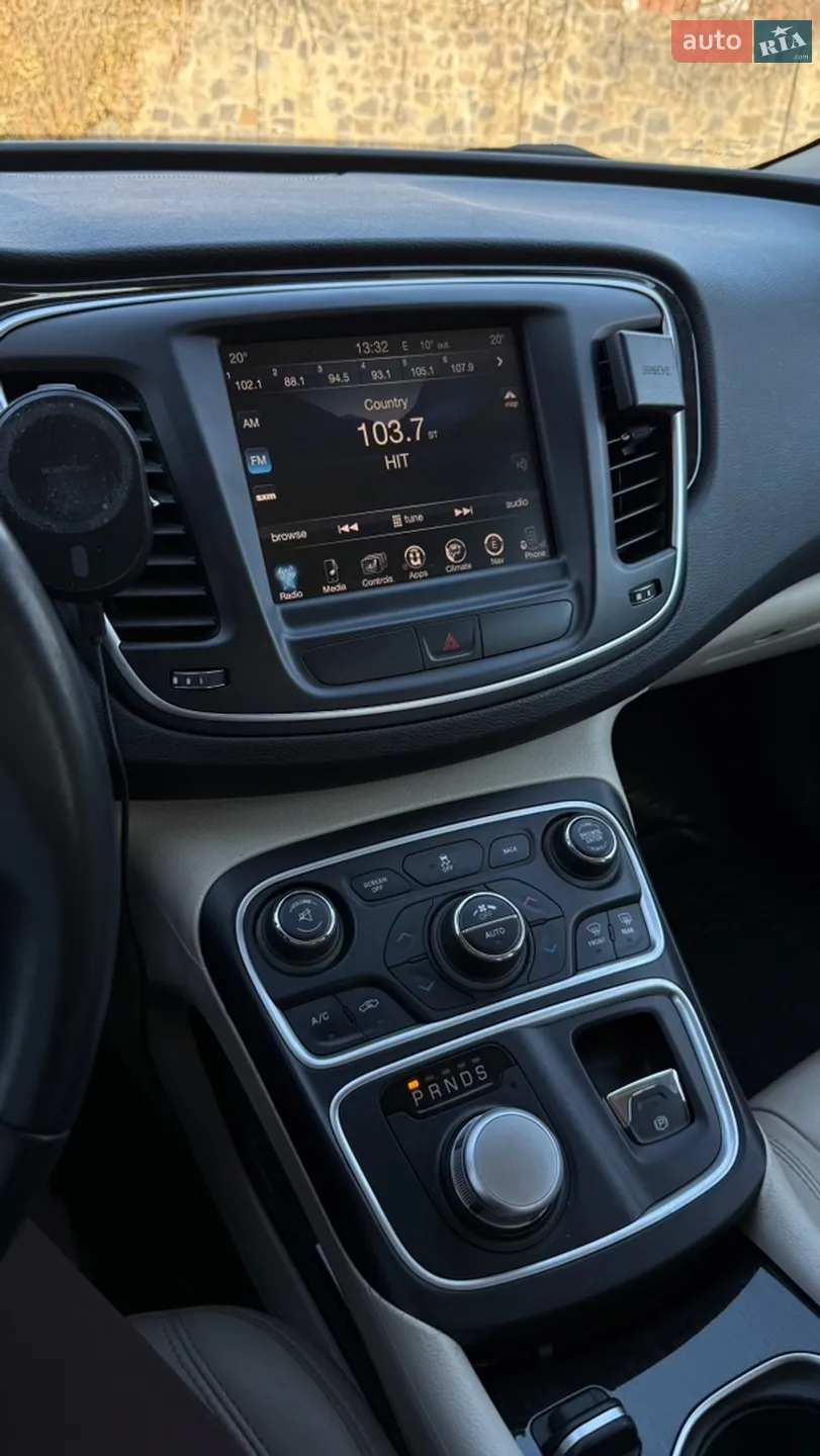 2014 Chrysler 200 - мініатюра 22