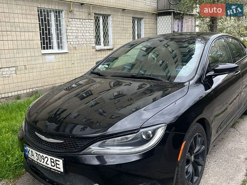 Chrysler 200 2015