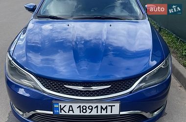 Седан Chrysler 200 2015 в Києві