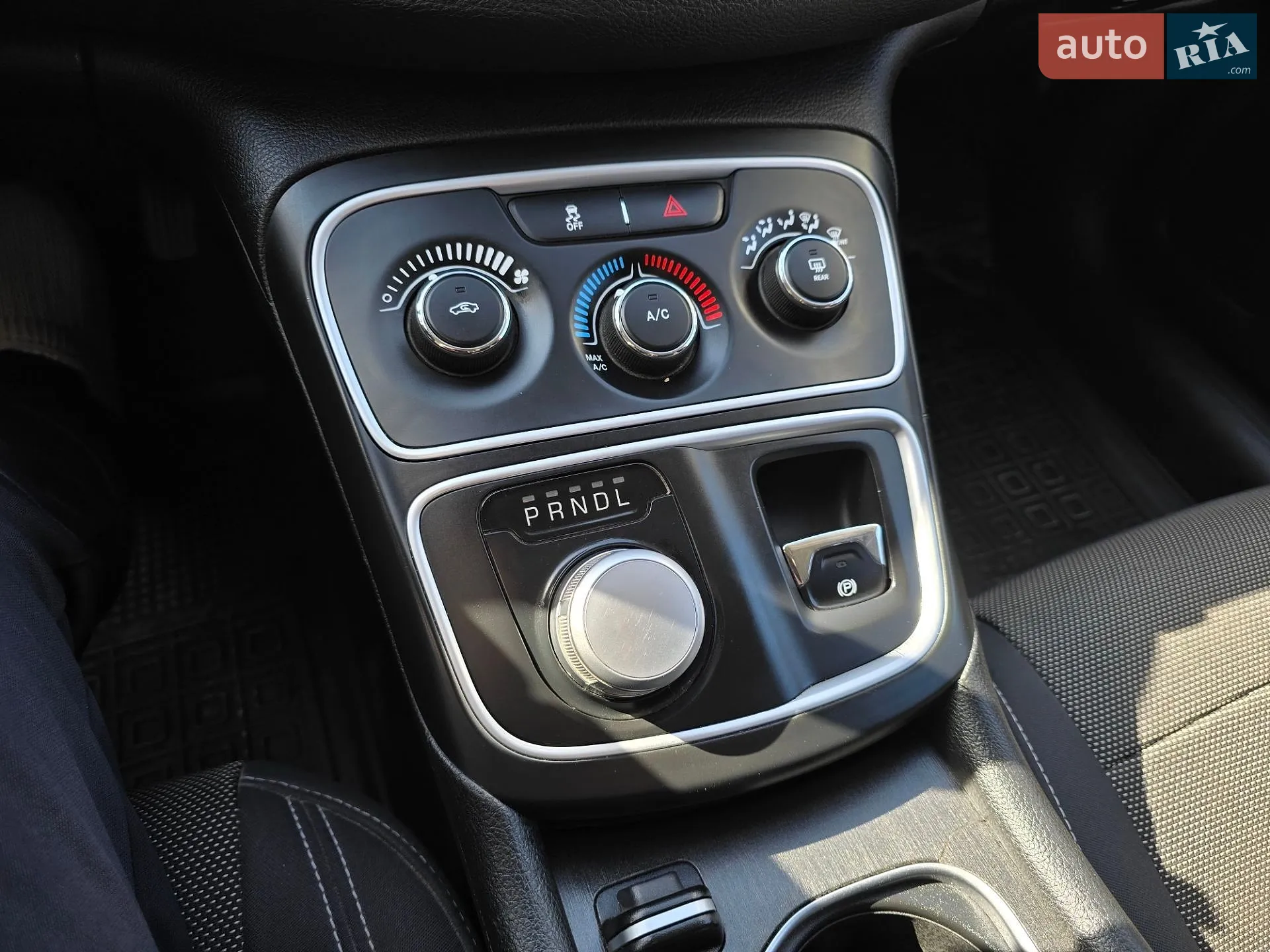 2015 Chrysler 200 - мініатюра 20