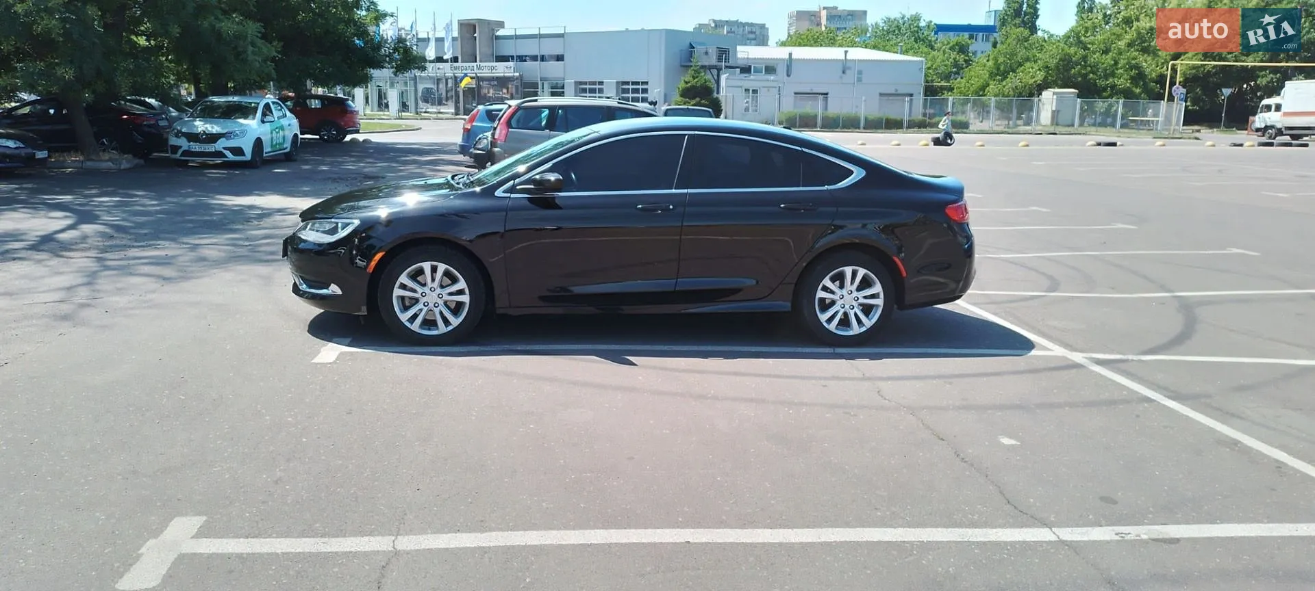 2015 Chrysler 200 - мініатюра 6