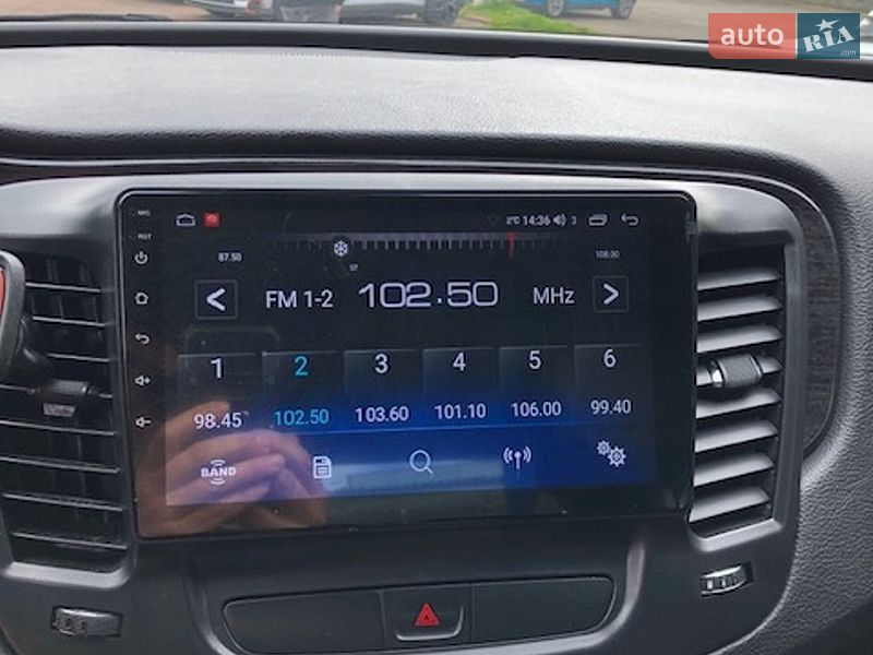 Седан Chrysler 200 2015 в Киеве