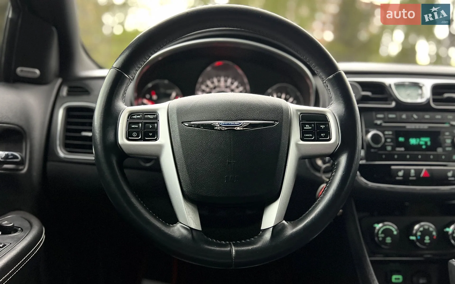 2013 Chrysler 200 - мініатюра 11
