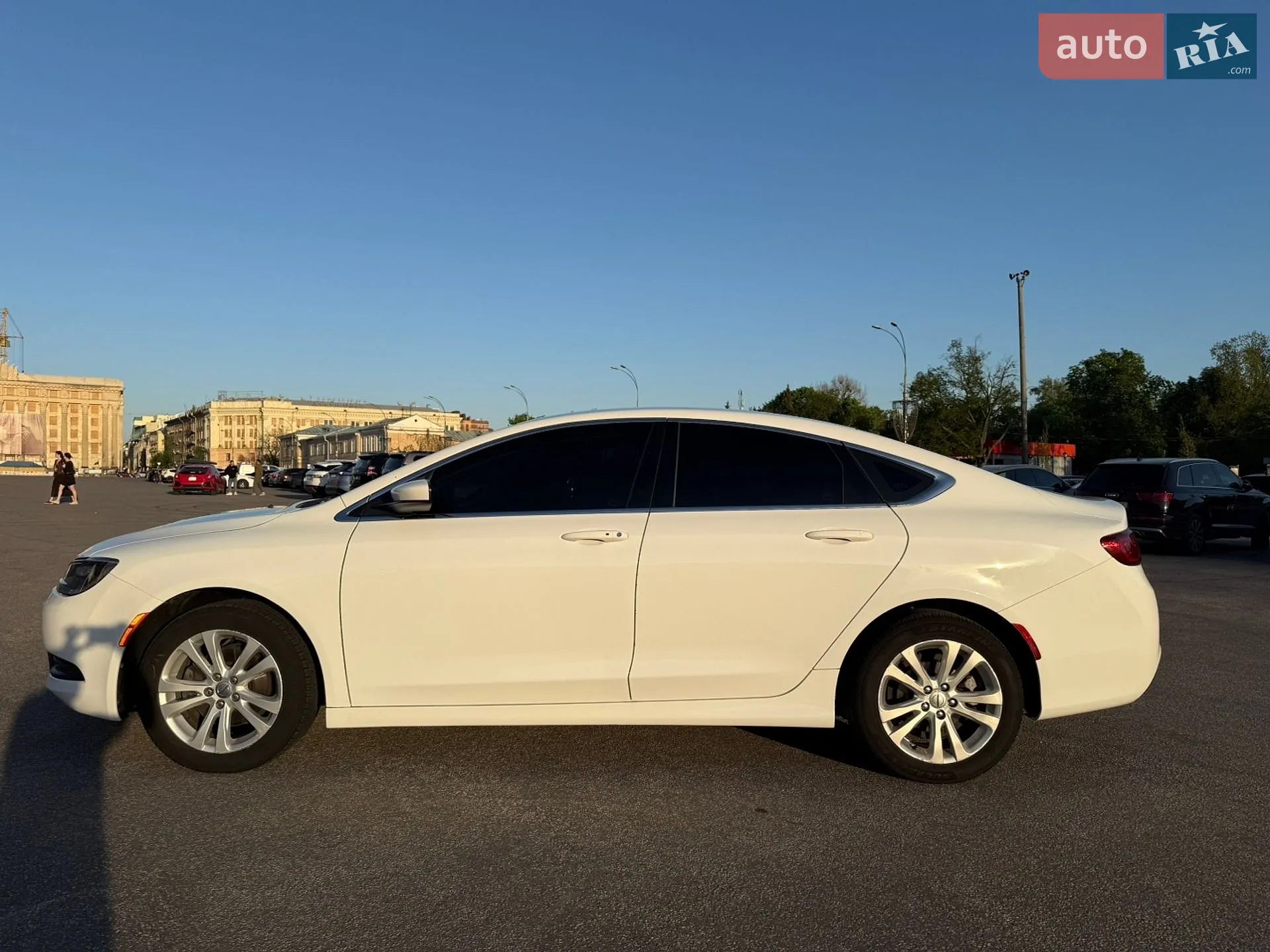 2014 Chrysler 200 - мініатюра 30