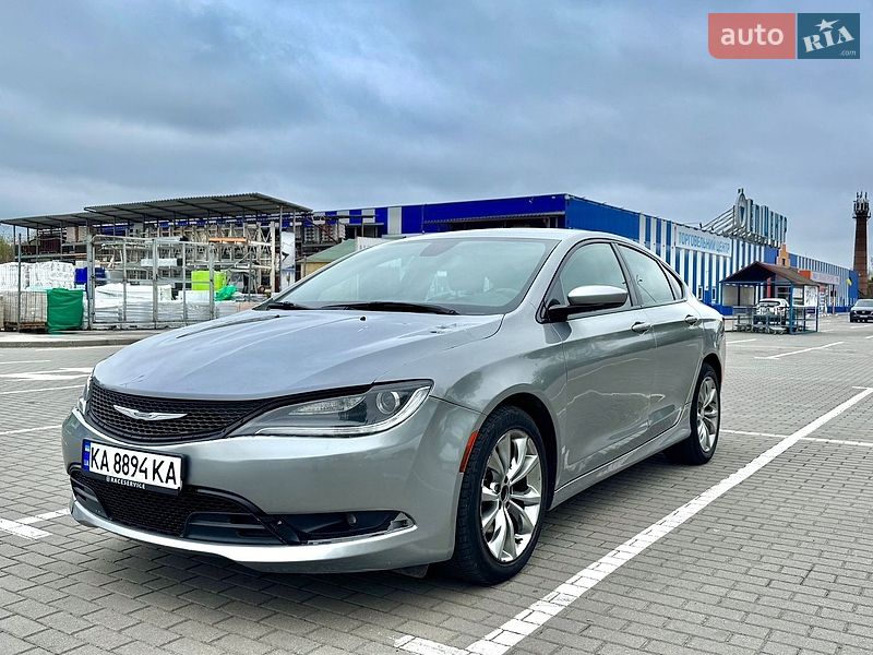 Седан Chrysler 200 2014 в Коломые
