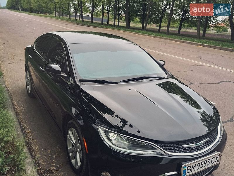 Седан Chrysler 200 2015 в Сумах
