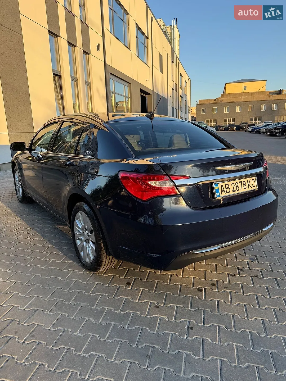 2013 Chrysler 200 - мініатюра 13