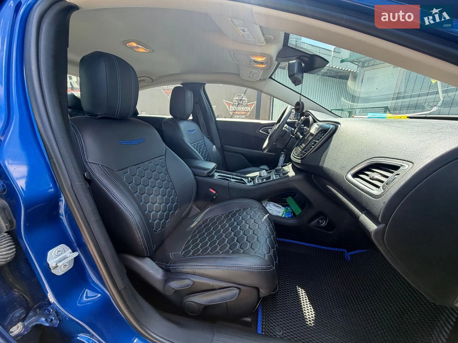 2015 Chrysler 200 - мініатюра 34