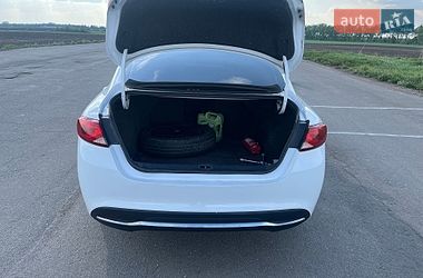 Седан Chrysler 200 2016 в Шепетівці