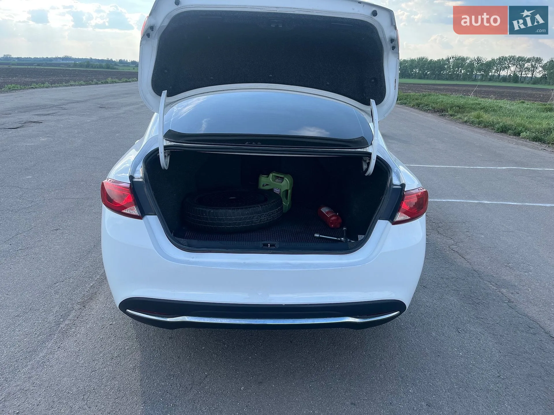 2016 Chrysler 200 - мініатюра 12