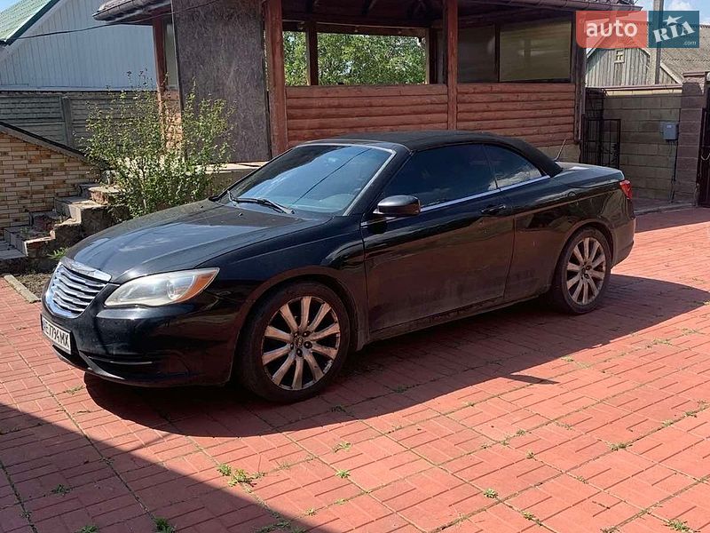 Chrysler 200 2011
