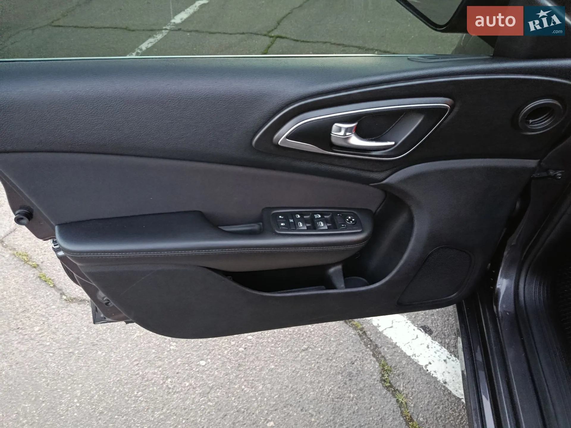 2015 Chrysler 200 - мініатюра 18