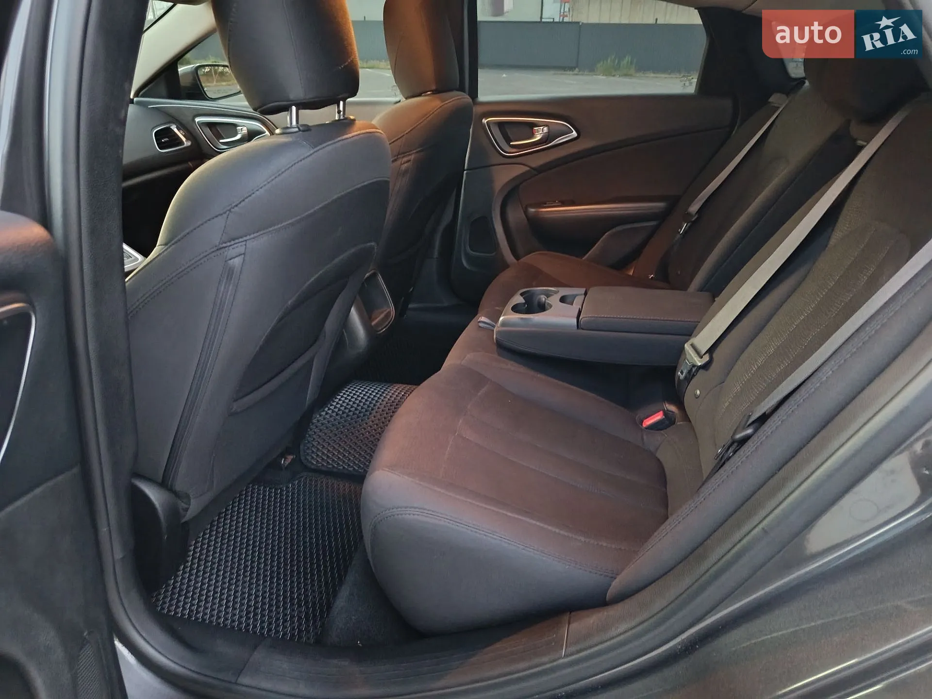 2015 Chrysler 200 - мініатюра 22