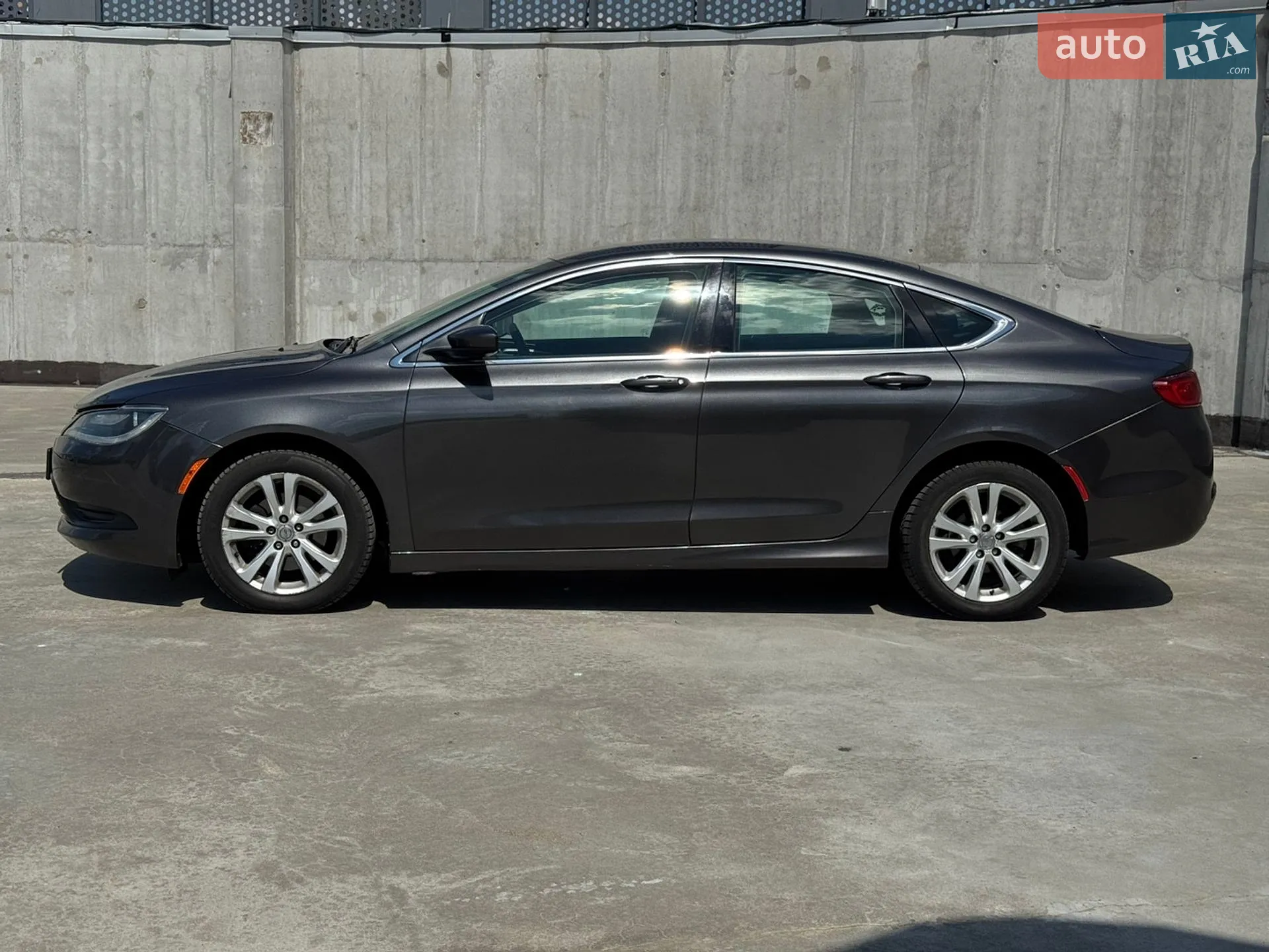 2016 Chrysler 200 - мініатюра 3