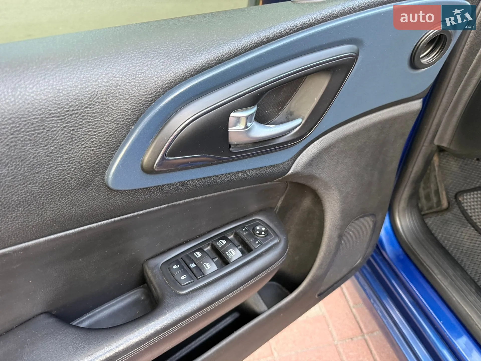 2014 Chrysler 200 - мініатюра 36