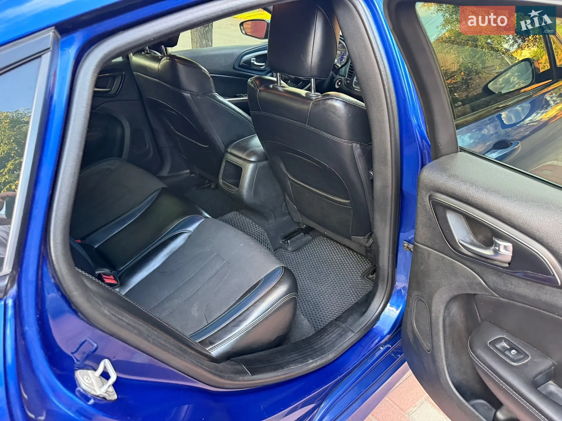 2014 Chrysler 200 - мініатюра 52