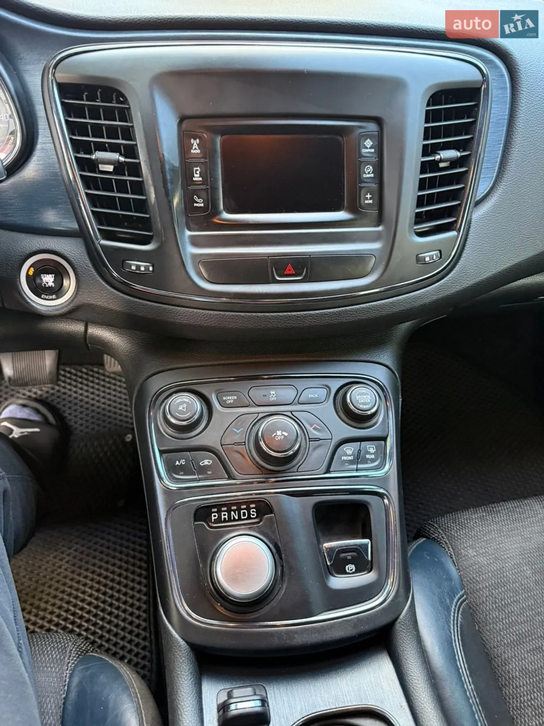 2014 Chrysler 200 - мініатюра 63