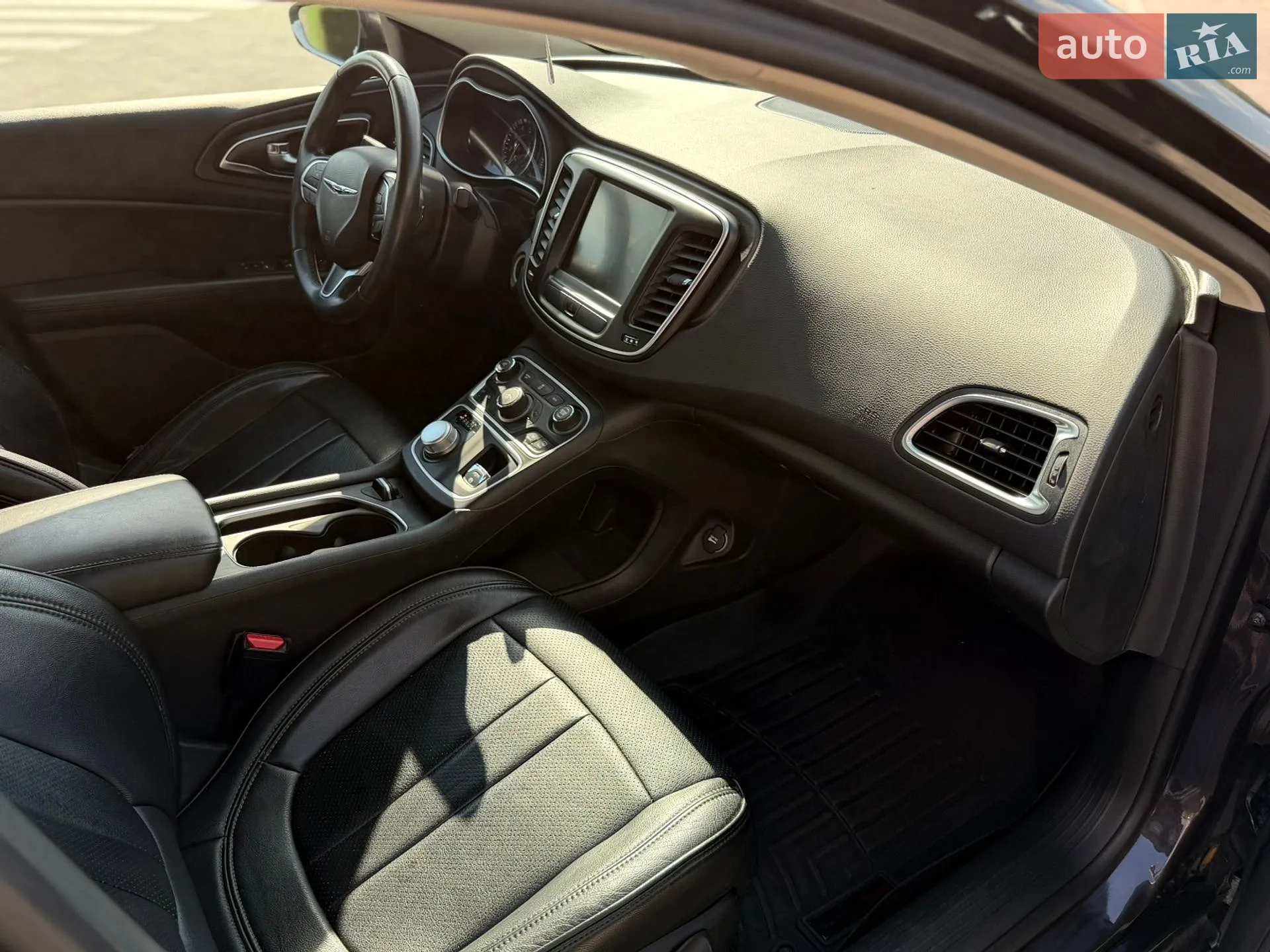 2015 Chrysler 200 - мініатюра 19
