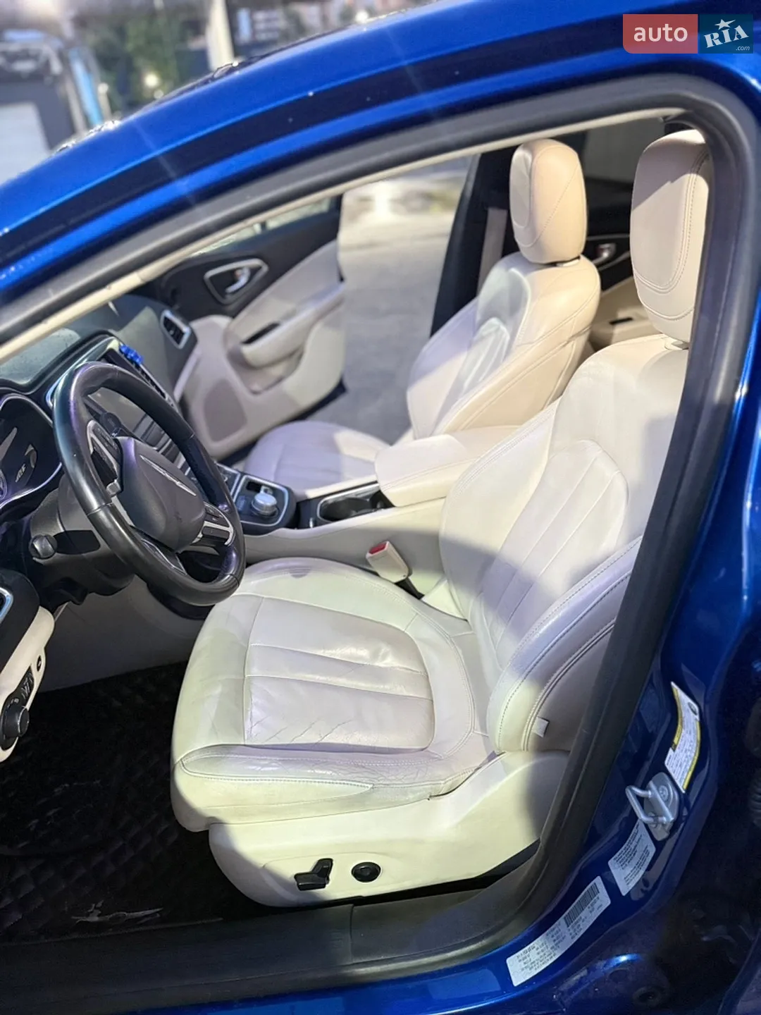 2016 Chrysler 200 - мініатюра 7