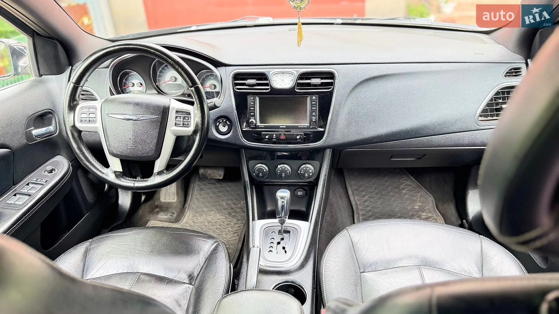 2011 Chrysler 200 - мініатюра 3