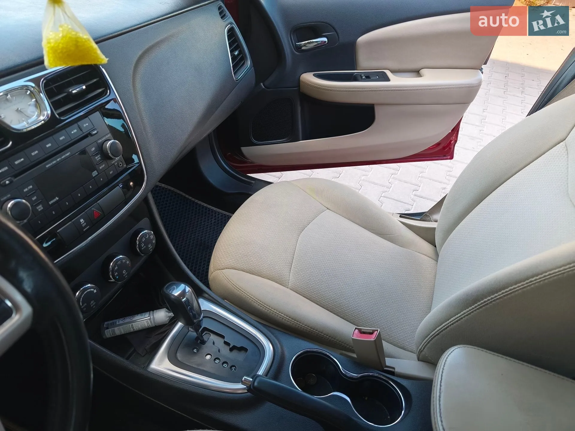 2013 Chrysler 200 - мініатюра 25