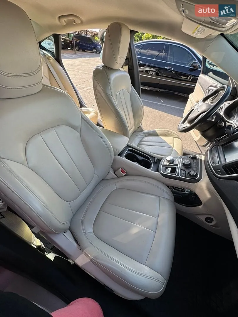 2016 Chrysler 200 - мініатюра 15