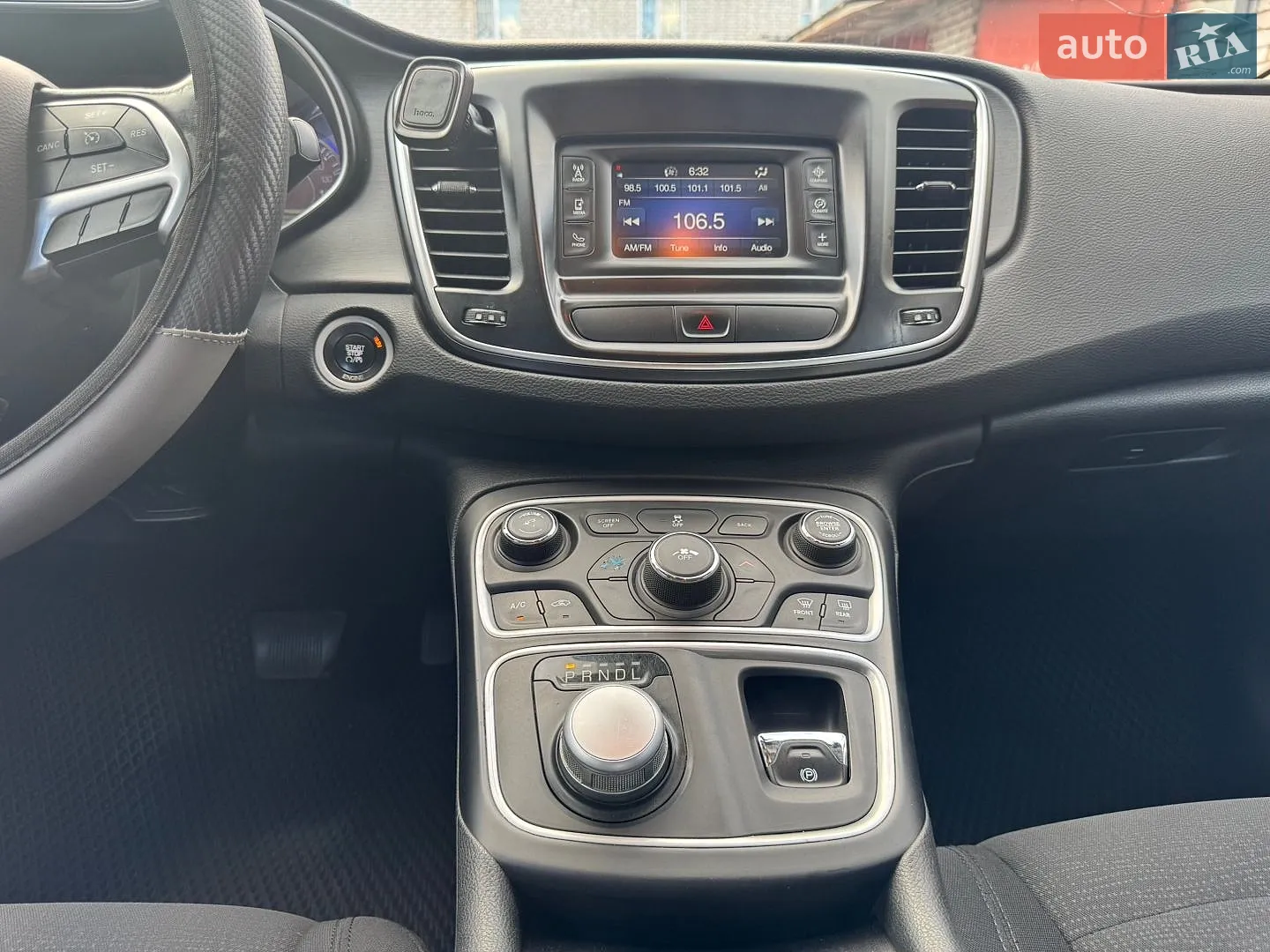 2016 Chrysler 200 - мініатюра 26