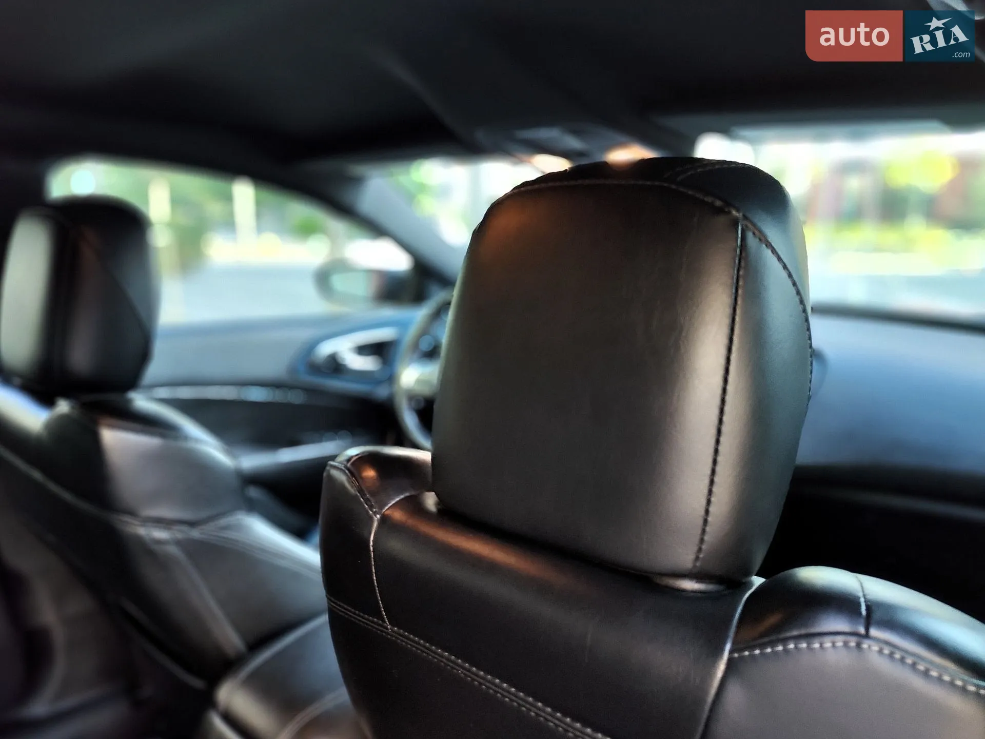 2014 Chrysler 200 - мініатюра 61