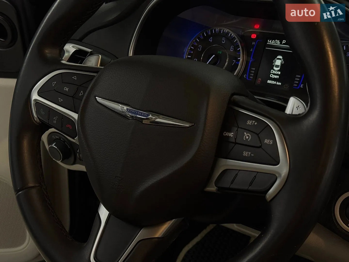 2016 Chrysler 200 - мініатюра 32