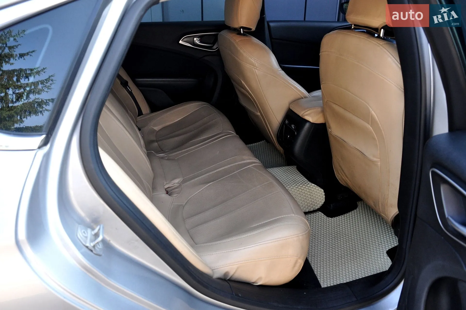 2015 Chrysler 200 - мініатюра 16