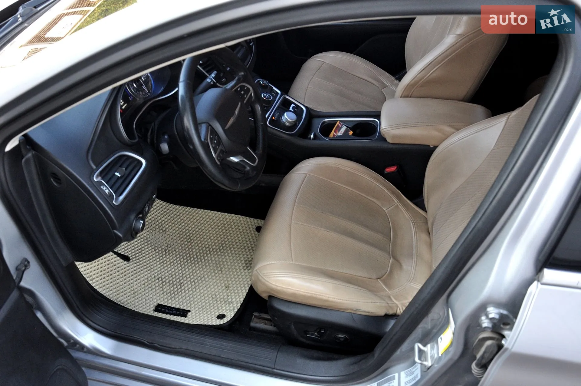 2015 Chrysler 200 - мініатюра 21