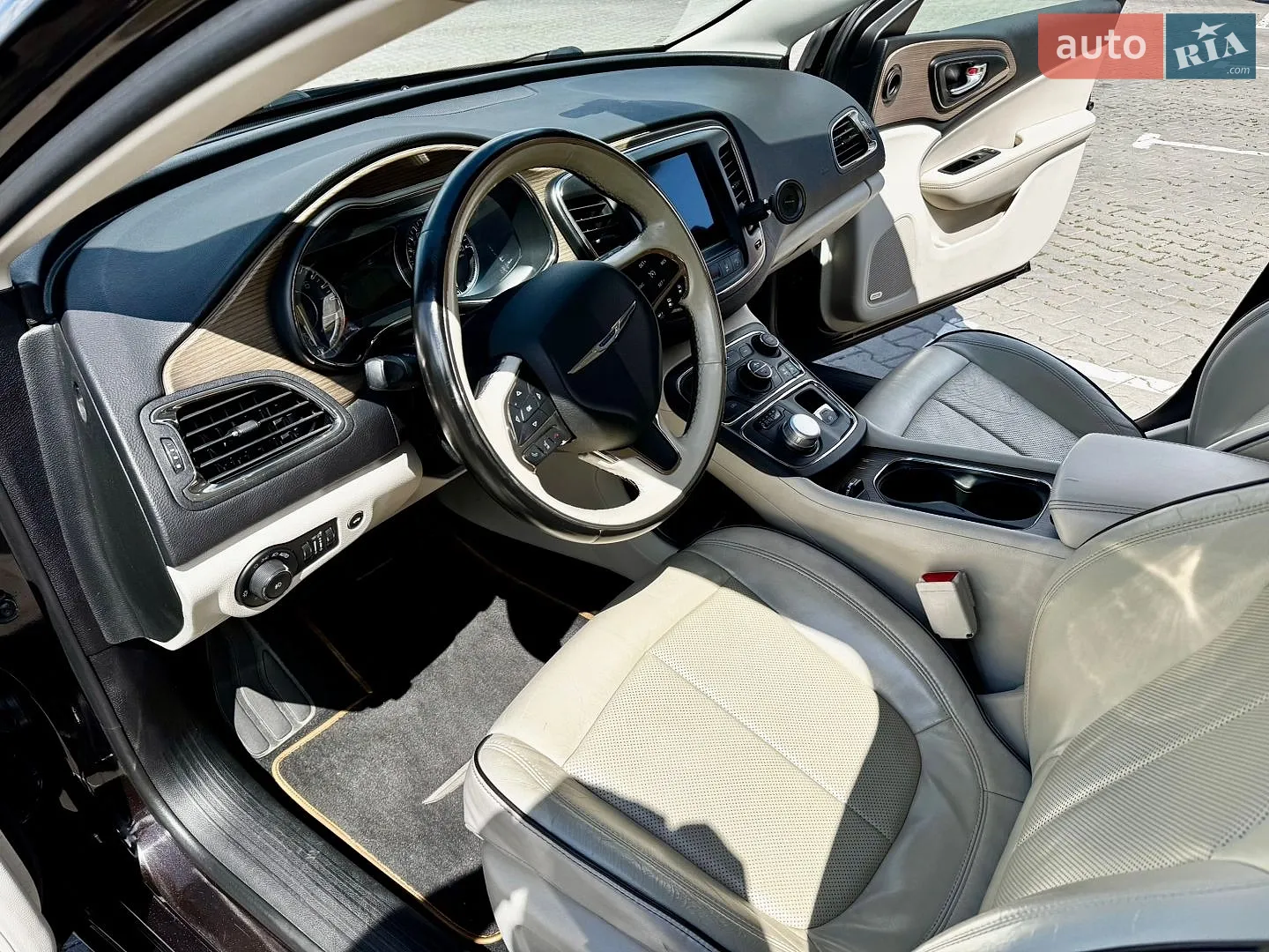 2014 Chrysler 200 - мініатюра 9