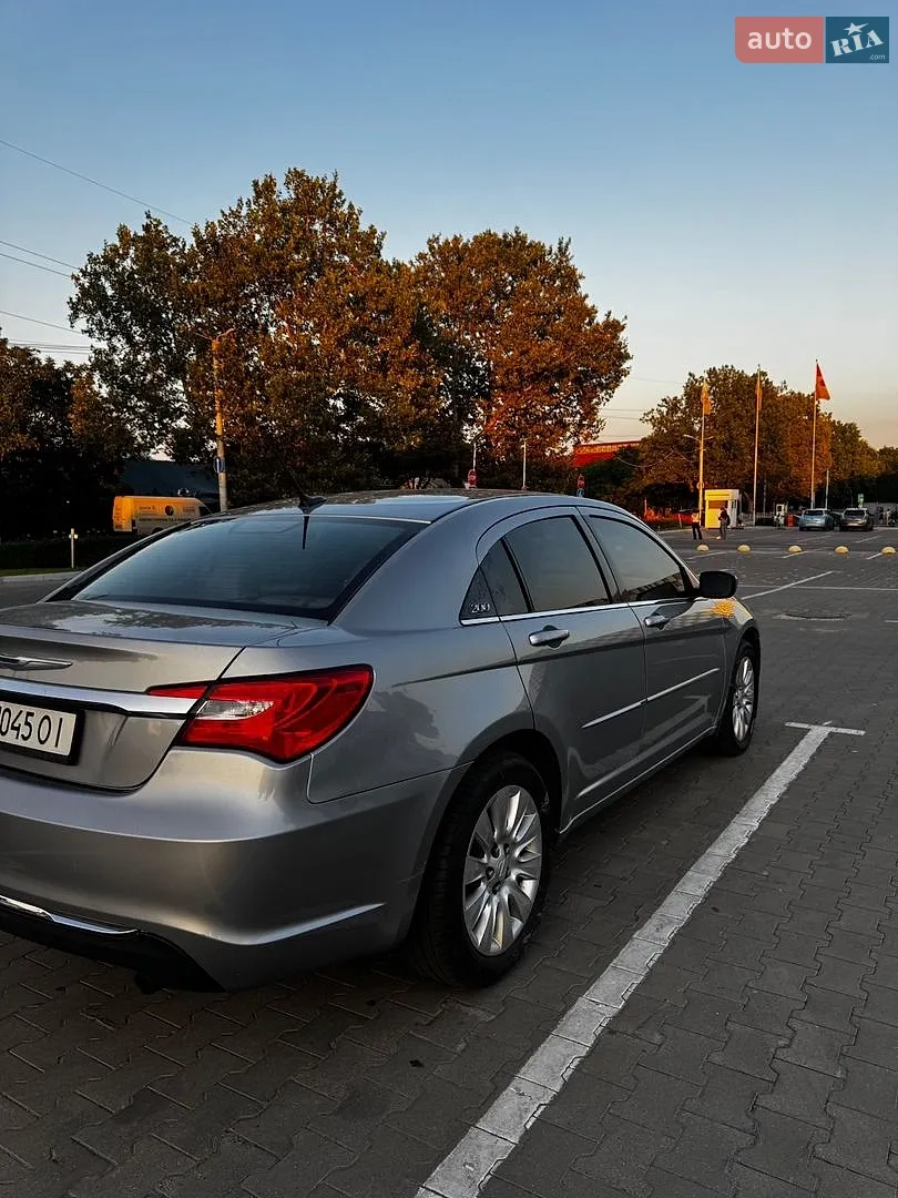 2014 Chrysler 200 - мініатюра 7