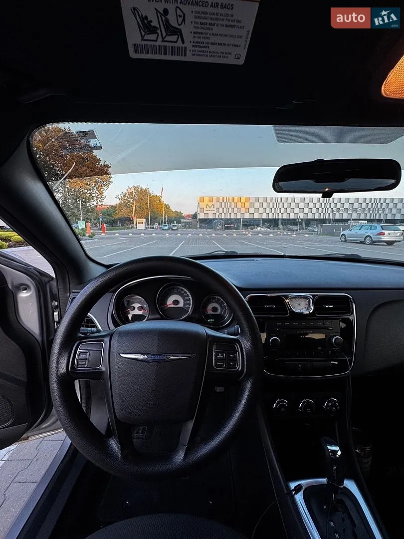2014 Chrysler 200 - мініатюра 18