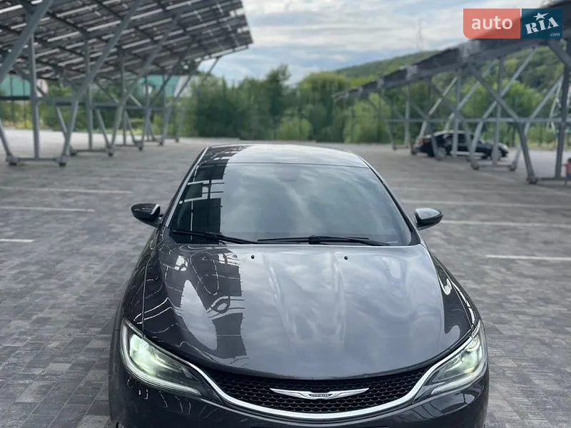 Chrysler 200 2015