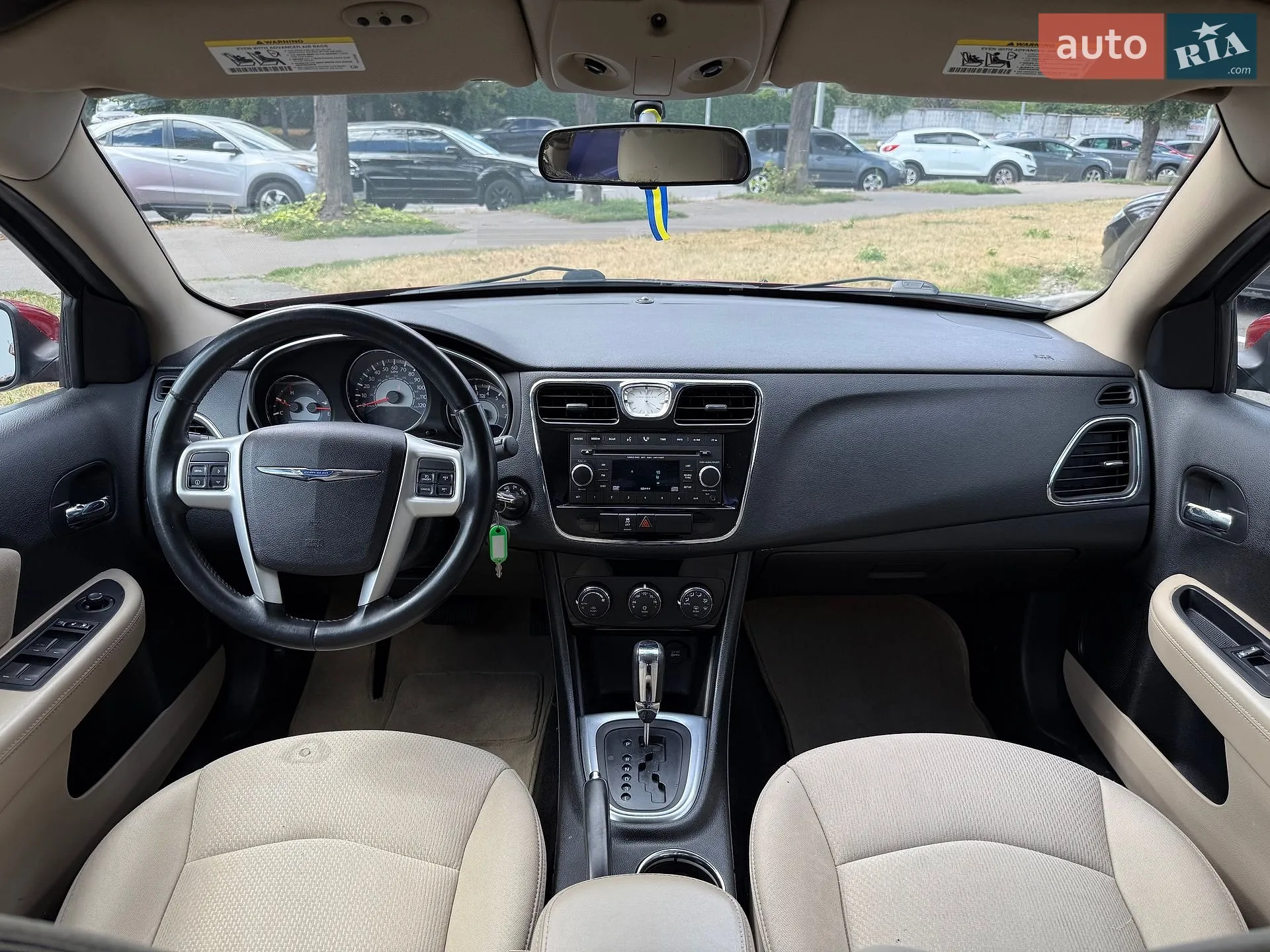 2012 Chrysler 200 - мініатюра 9
